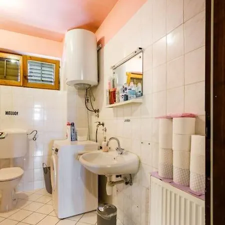 Elena Apartamento