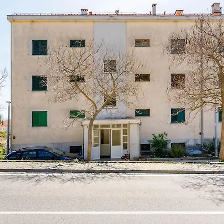 Elena Apartamento